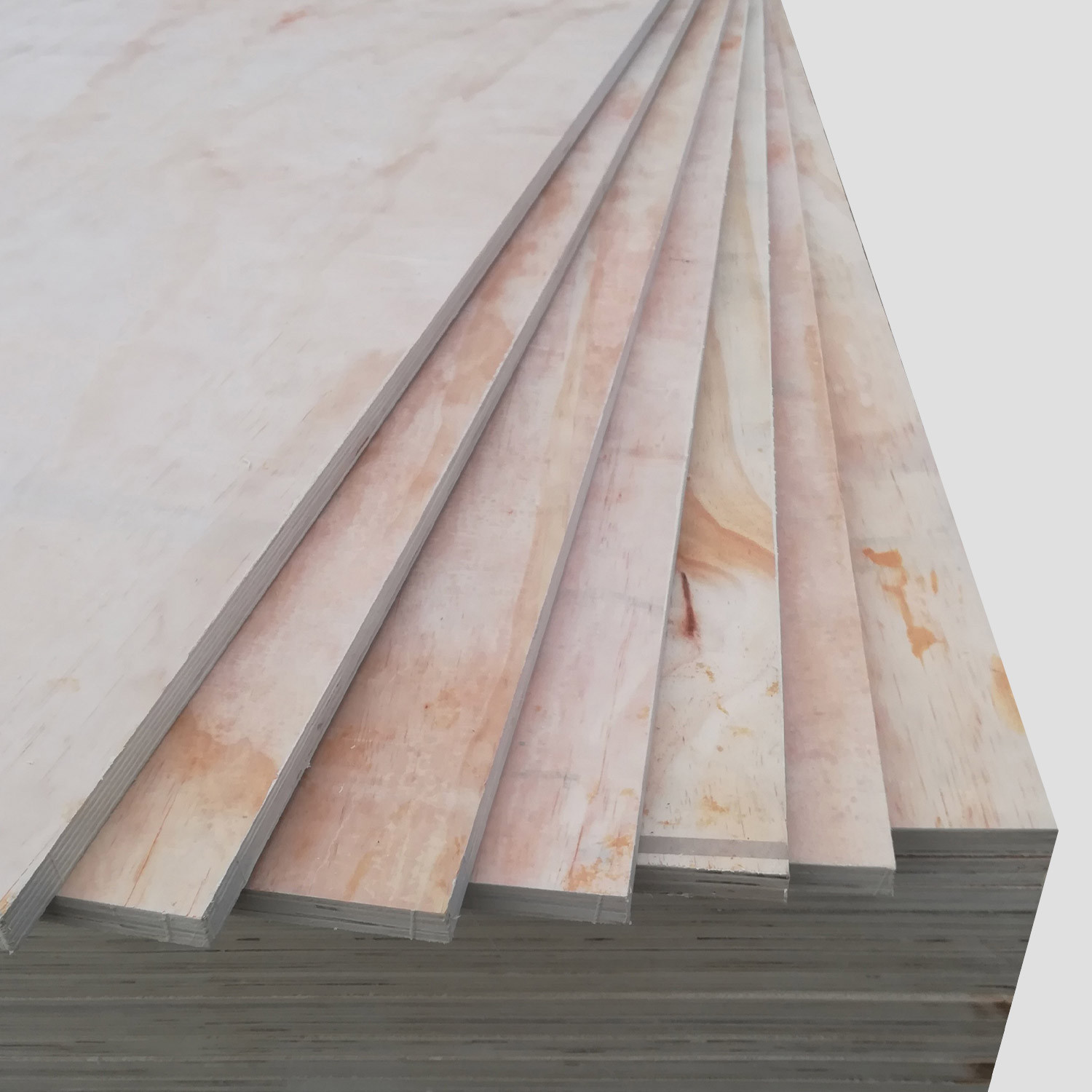 Tablero Estructural 15 x 1220 x 2440 mm (pallet de 65 ud) Tablero Estructural 15 x 1220 x 2440 mm (pallet de 65 ud)