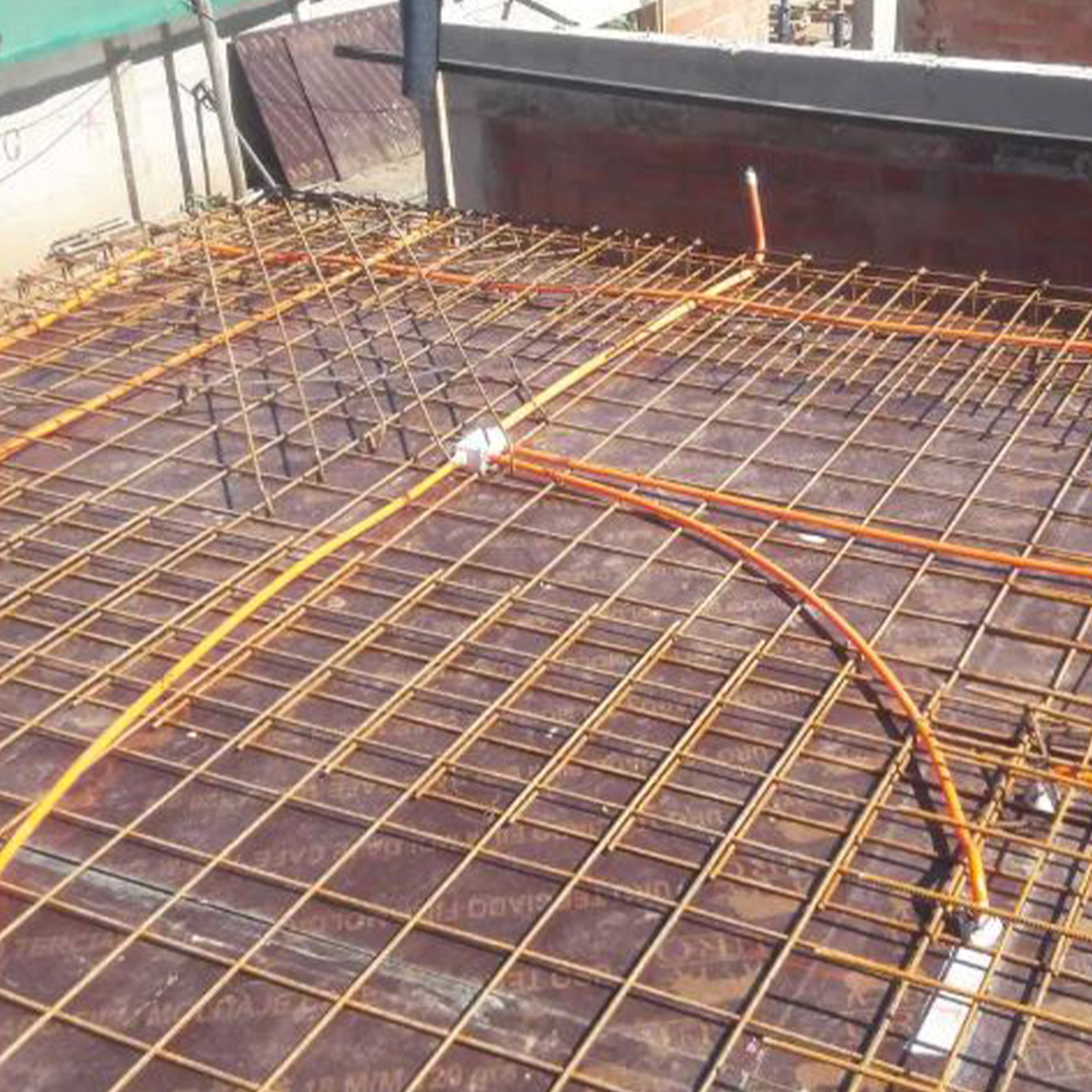 Malla acma 2 x 5 m (10 x 10) Malla acma 2 x 5 m (10 x 10)